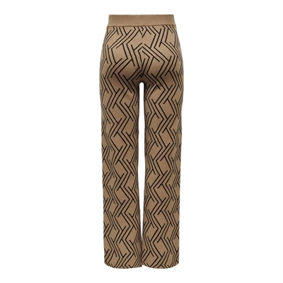 ONLY_Autumnwinter_4543176_15327634_2