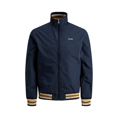 12165319_jackjones_jacket