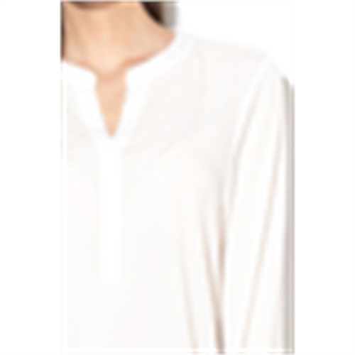 dettagli bianca blusa