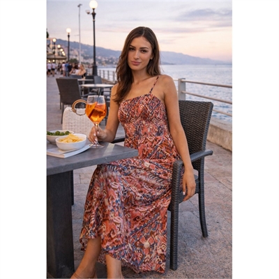 Rilassata al tramonto a Reggio Calabria