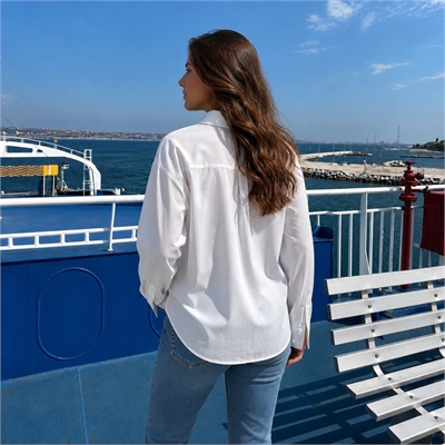 15366765-camicia-bianca-strass-only-jeans-flare-donna-traghetto-settieco