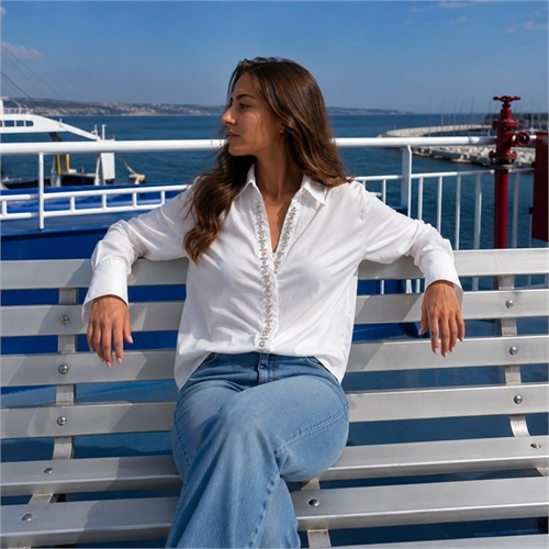 15366765-camicia-bianca-strass-only-jeans-flare-donna-traghetto-settieco