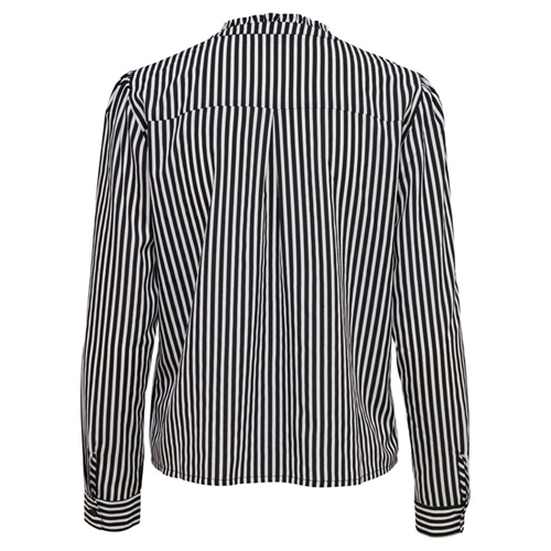 on15168921_righe_rouge on15168921_righe_rouge