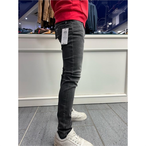 jeans liam nero lavato gridio asfalto uomo jack jones 49 jeans liam nero lavato gridio asfalto uomo jack jones 49